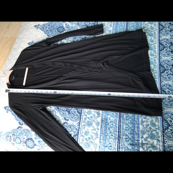 Ann Taylor Top - Picture 4 of 9